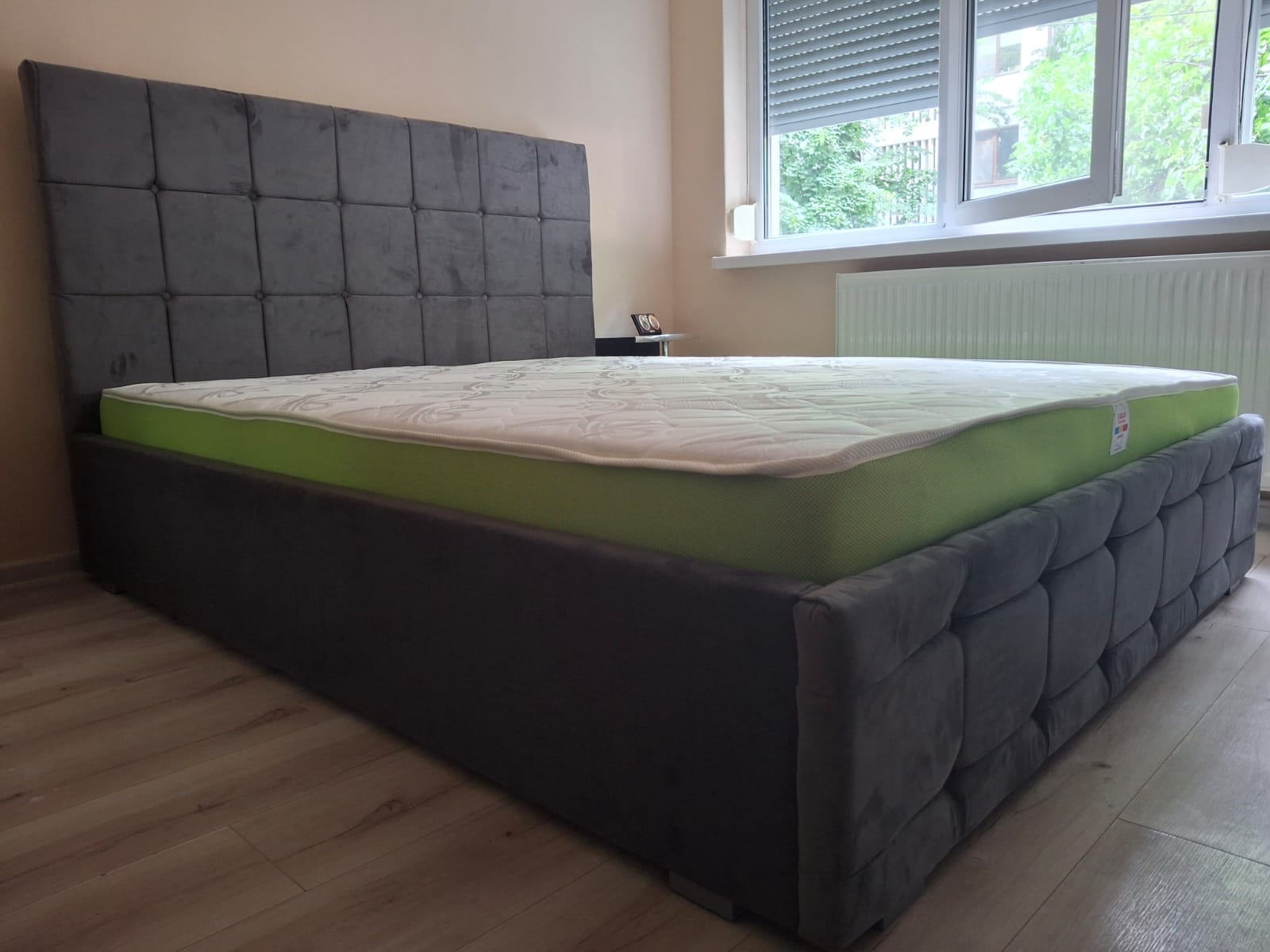 Click to view full screen Pat tapitat Royal 160x200 cm, Gri photo review