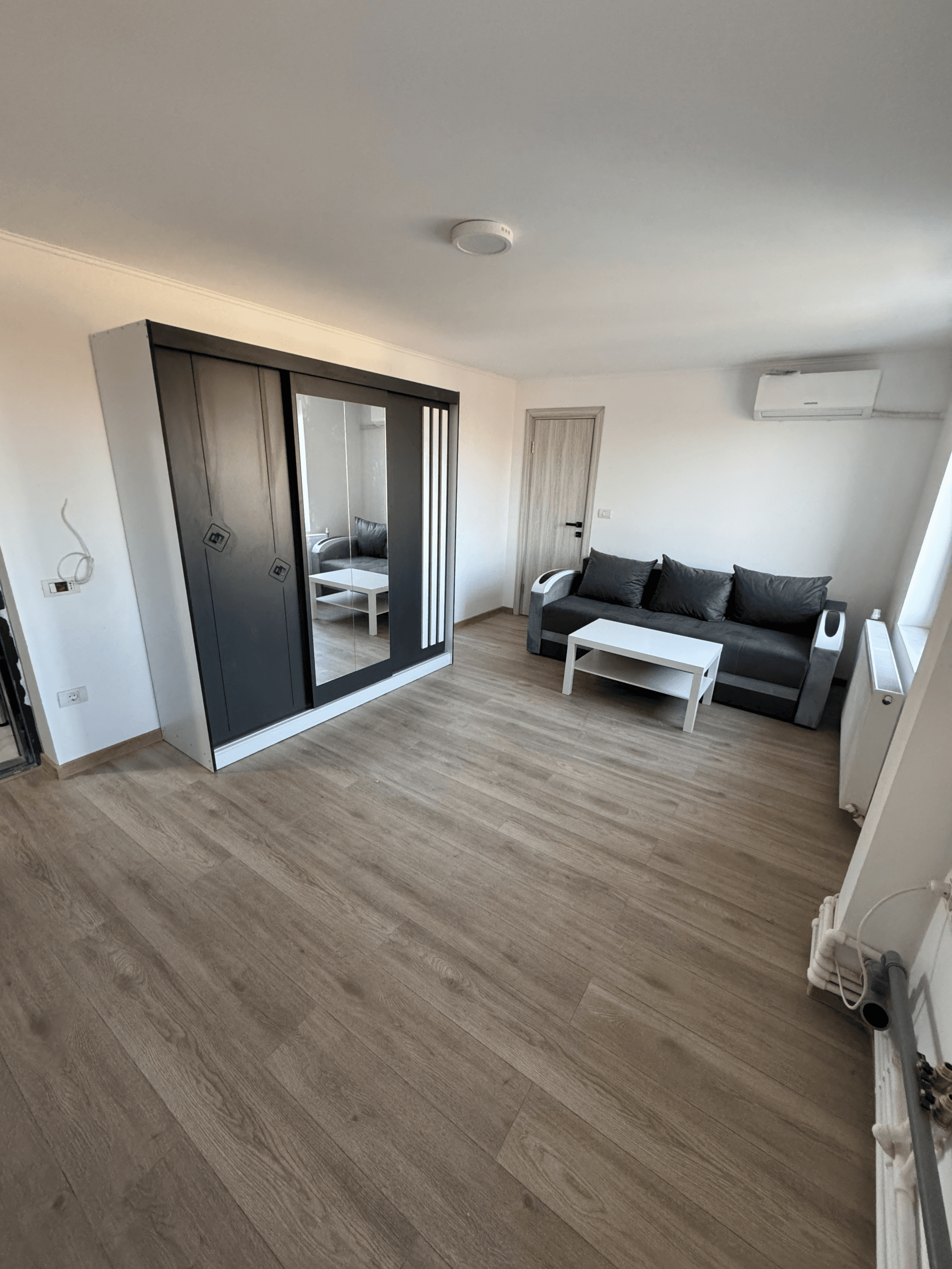 Dulap dressing Paris 3 usi cu oglinda, 200 cm, Alb/Gri photo review